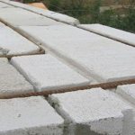 Reinforcement of aerated concrete