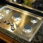 How to integrate a hob into a kitchen countertop